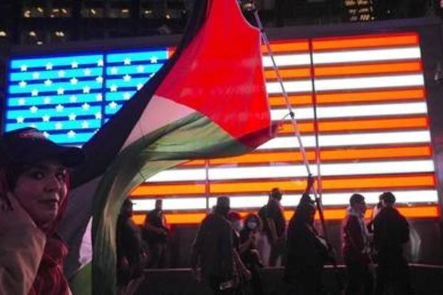 Americans now more sympathetic to Palestinians than Israelis - poll