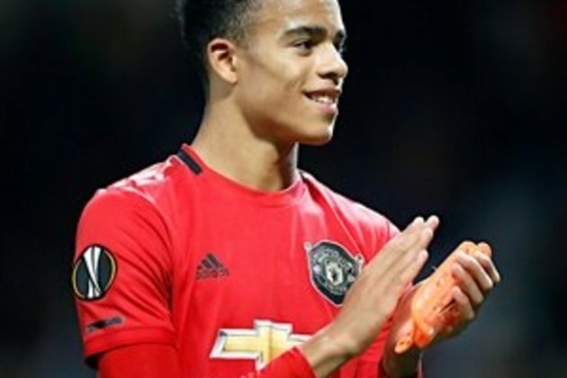 Man United ease into last 32 of Europa League