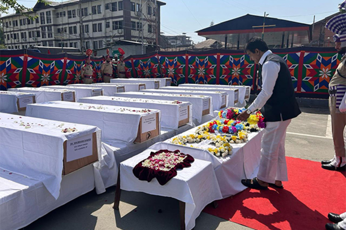 "Shocking and condemnable": KC Venugopal in Srinagar pays homage to Pahalgam attack victims