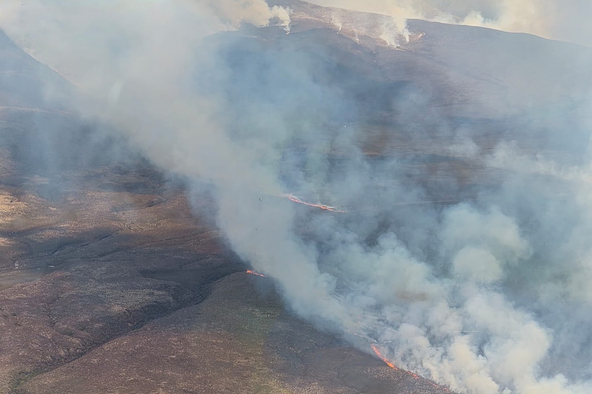 (SpotNews) NEW ZEALAND-WELLINGTON-TONGARIRO NATIONAL PARK-FIRE