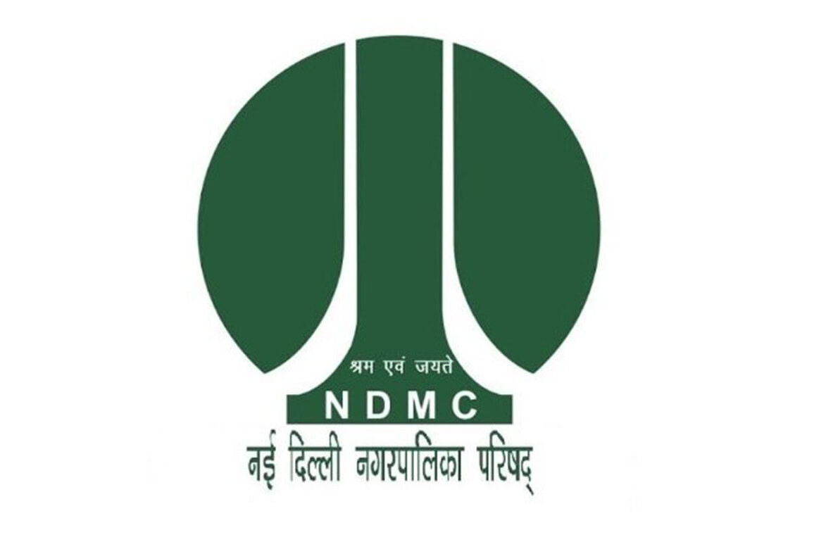 NDMC chairman inaugurates two-day annual winter rose show at Chanakyapuri