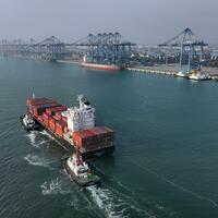 Update: China's foreign trade shows steady performance, resilience in first two months