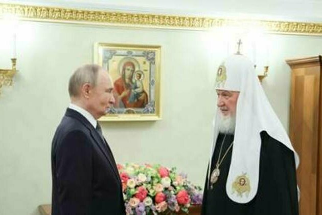 Putin slams 'barbaric treatment' of Russian culture