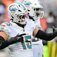 Reports: Eagles trade for Dolphins DE Jaelan Phillips