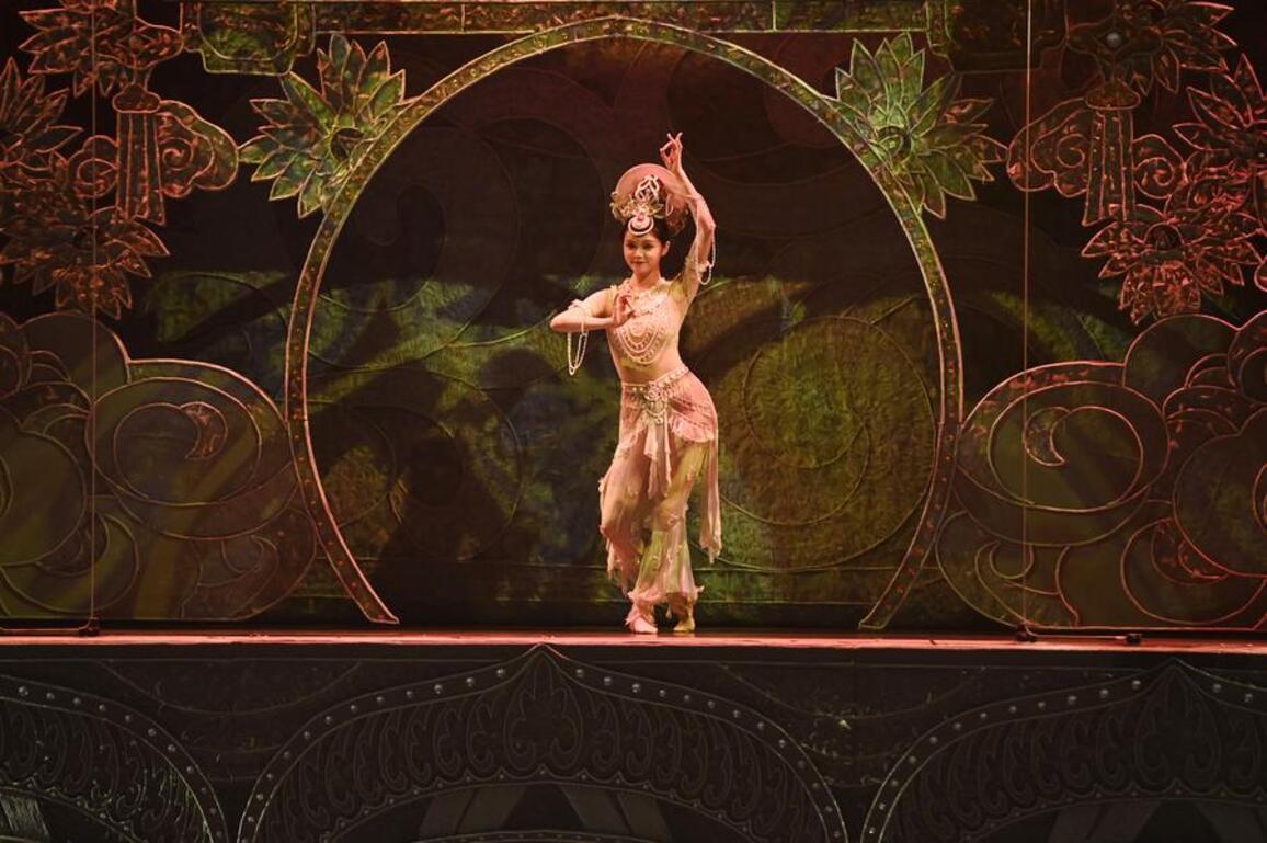 Culture | Performance titled "Ancient Sound of Dunhuang" staged in NW China's Gansu