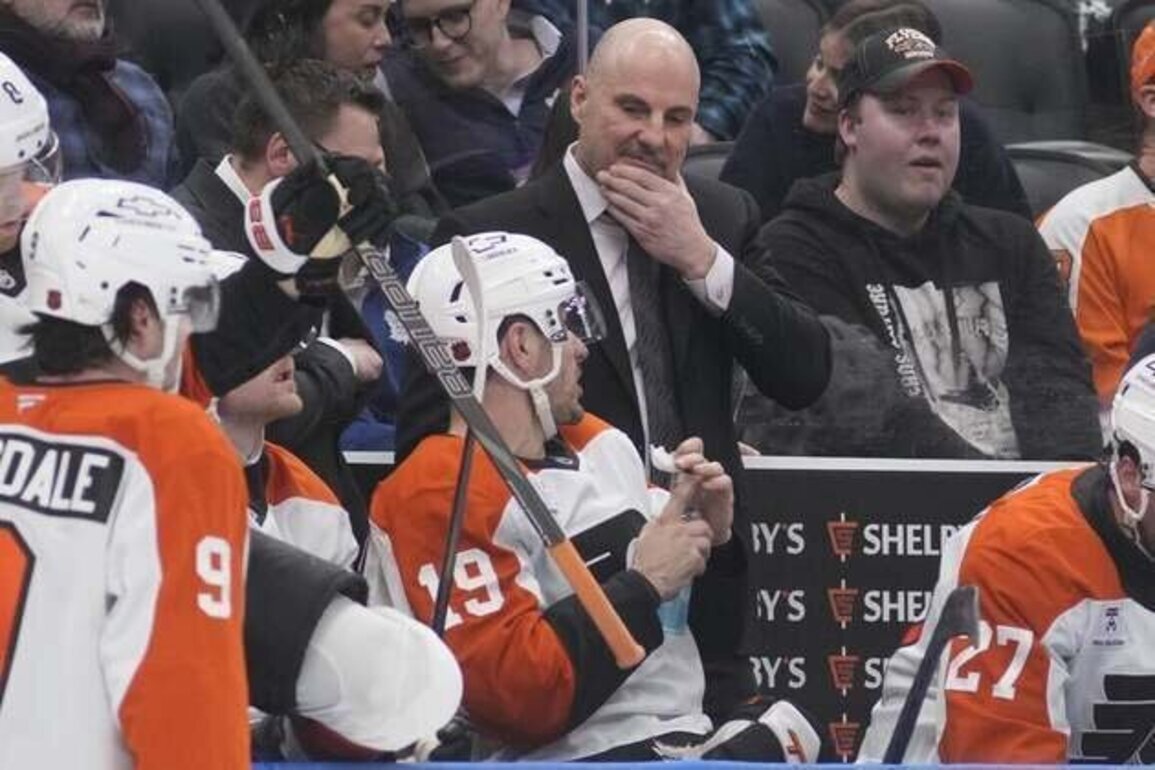 Flyers, Blue Jackets collide with wild-card race tightening