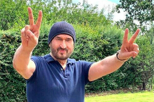 Legendary music composer Nadeem Saifi makes a comeback with cool feel good song