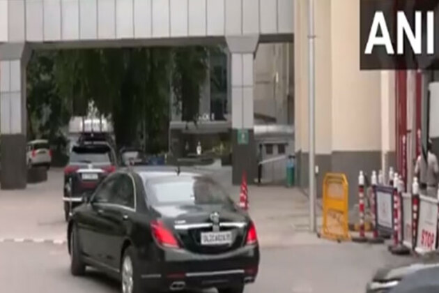 Jharkhand former CM Shibu Soren's demise: President Murmu visits Sir Ganga Ram Hospital