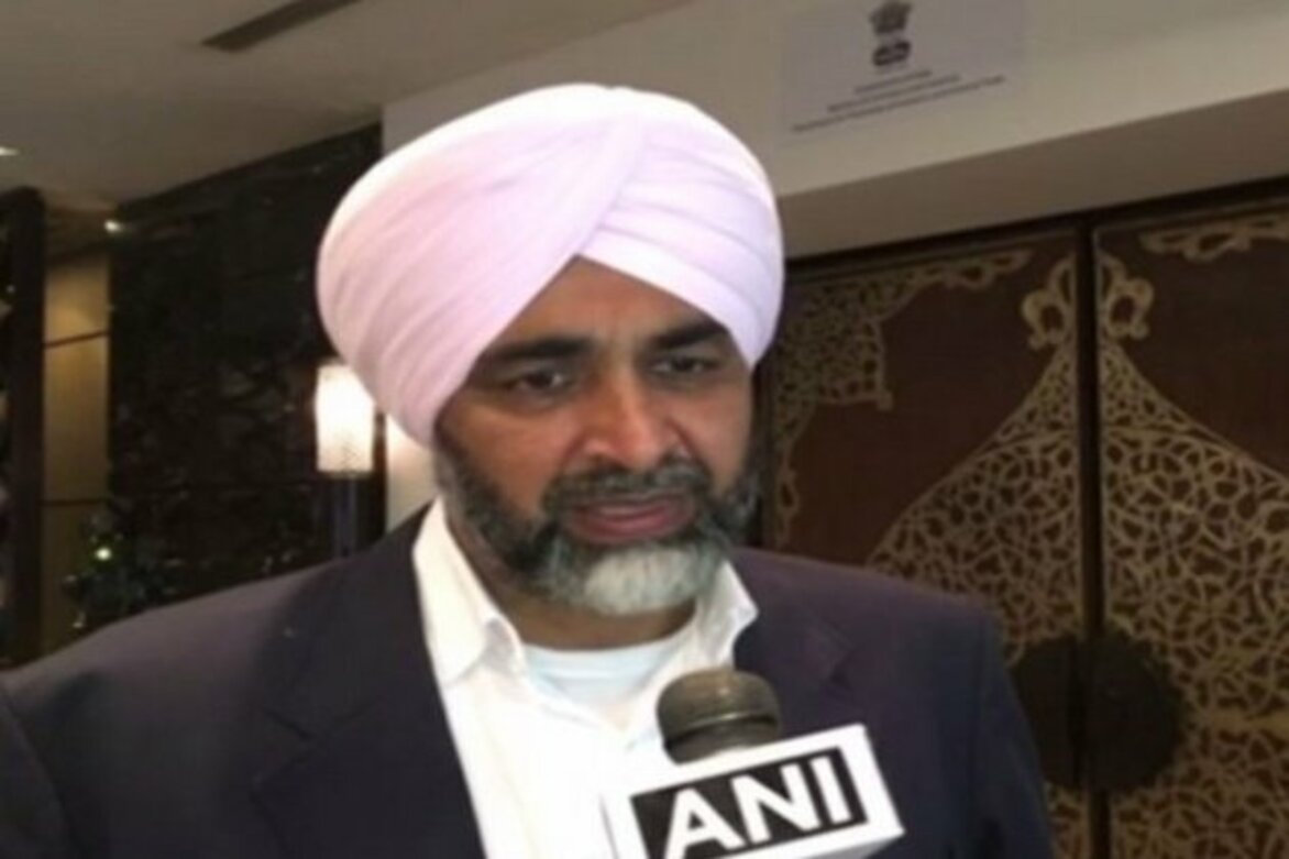 Punjab: Lookout circular issued against ex-minister Manpreet Badal by Vigilance Bureau
