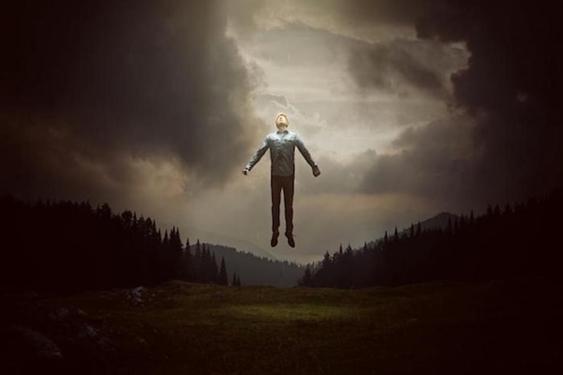 Awake at the Edge: Exploring what happens when we die