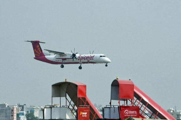 Delhi-Dubai SpiceJet flight makes precautionary landing in Karachi