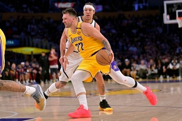 NBA roundup: Luka Doncic, Lakers handle Nuggets