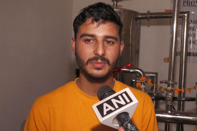 Udhampur: Young entrepreneur sets up modern honey processing unit under HADP in J&K