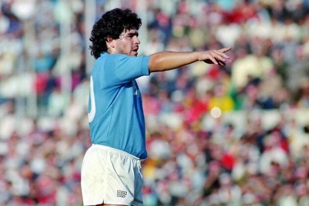 Messi, Barcelona remember Maradona in winning style