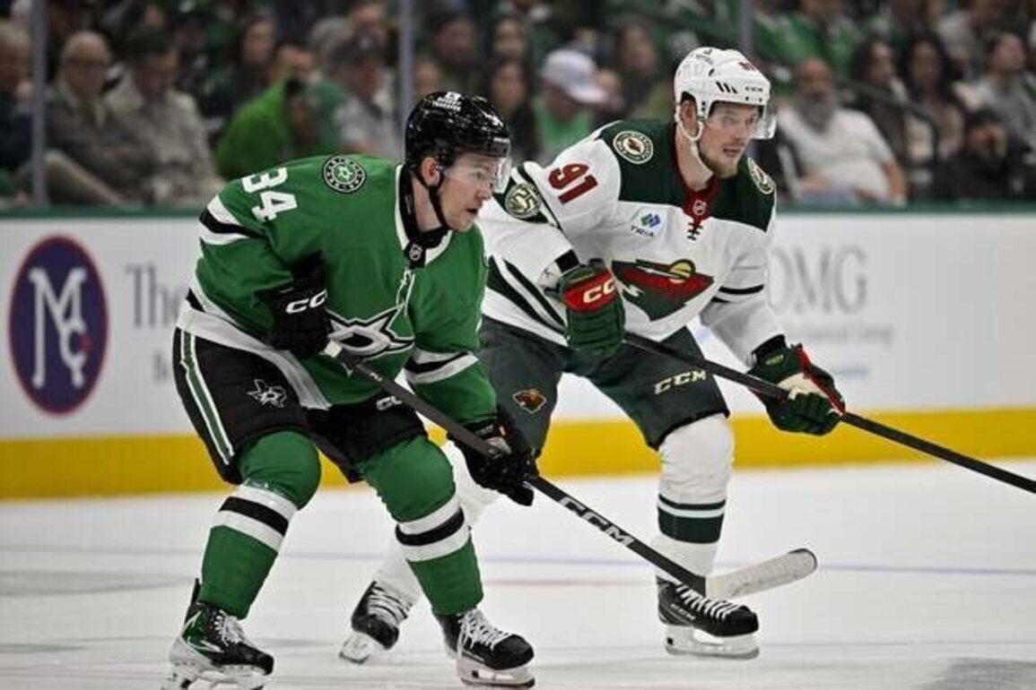 Jason Robertson's 3rd-period goal helps Stars rally past Wild