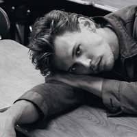 Austin Butler in talks to play Sonny Crockett in Miami Vice film