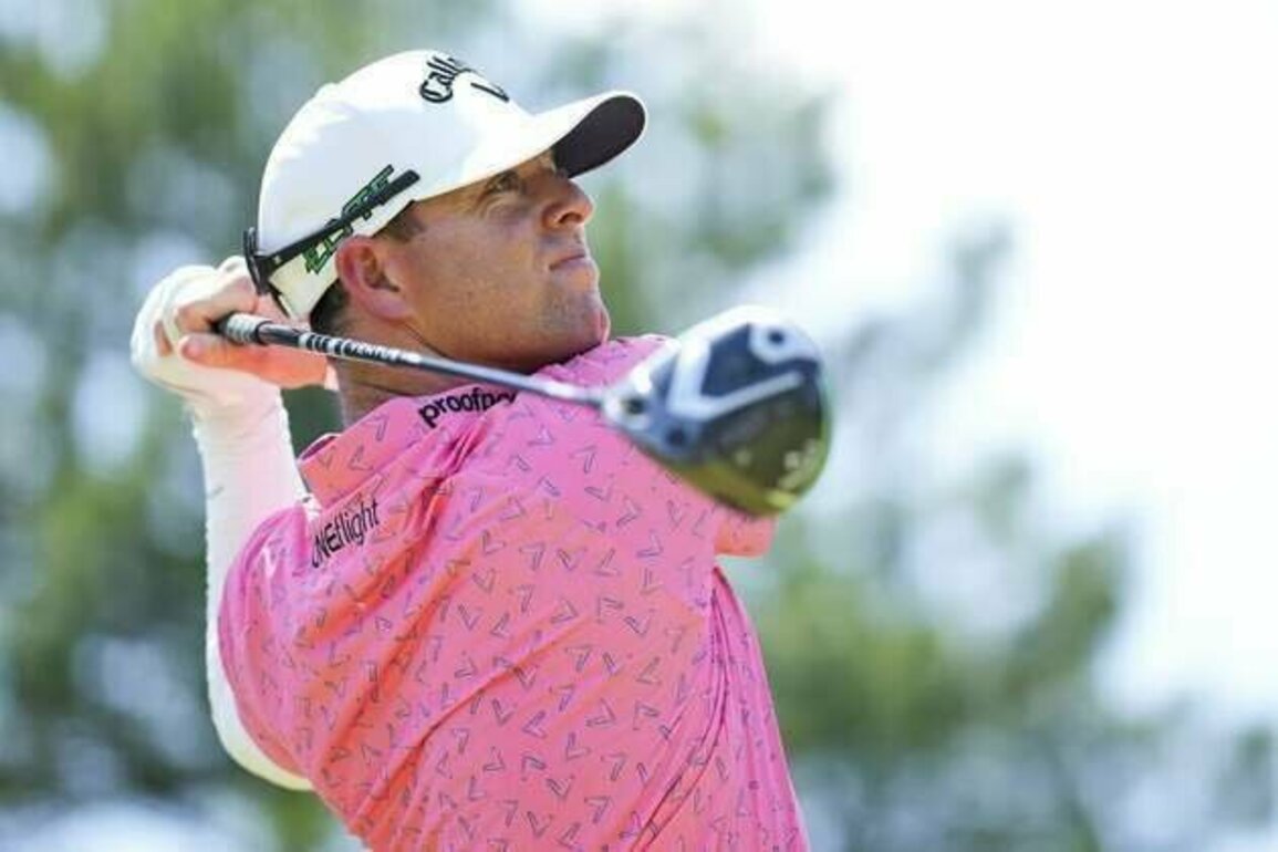 Three Americans share lead after opening round in Japan