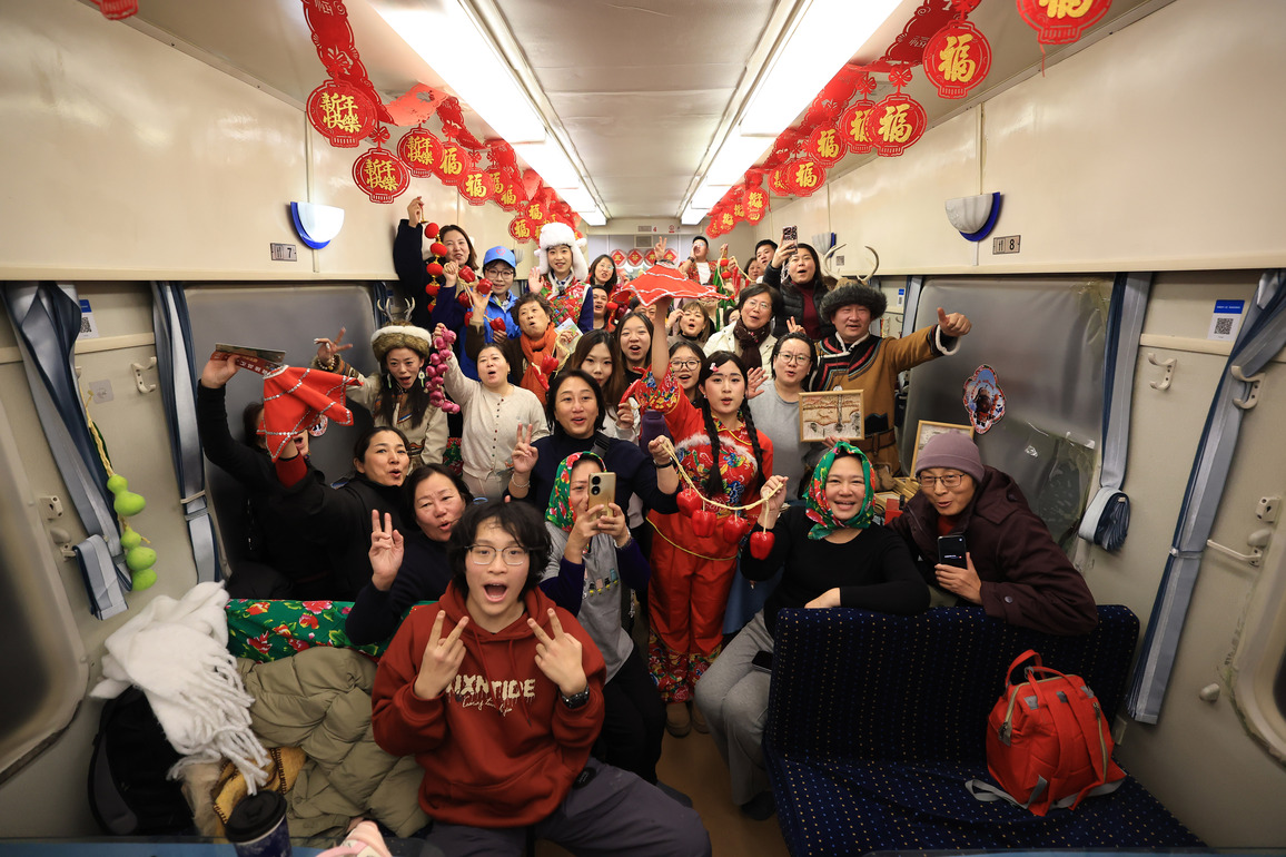 #CHINA-HARBIN-FOREIGN TOURISTS-WINTER TOURISM (CN)