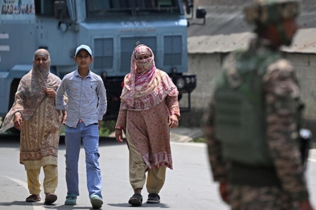 India and Pakistan on brink of war