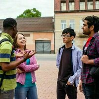How foreign accents subconsciously shape the way we interact