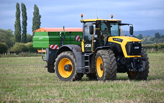 First Drive: Long awaited JCB Fastrac 6000 series makes its debut