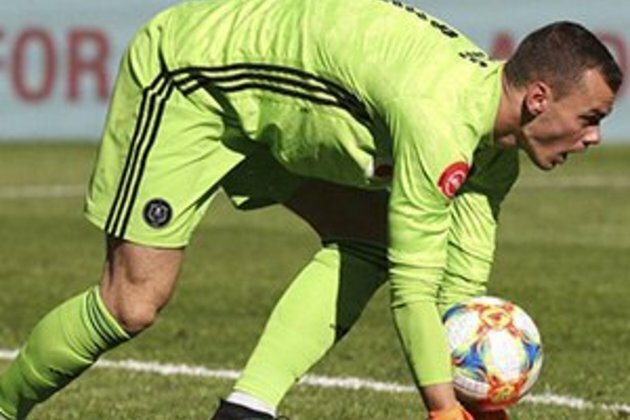 Tlale: Goalkeeping department has let Pirates down