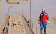  A Mantos Copper worker monitoring the belt