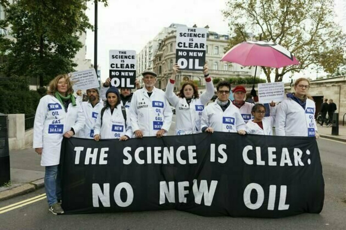 How scientists can contribute to social movements and climate action