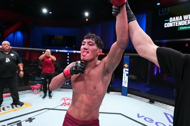 UFC signs youngest ever fighter