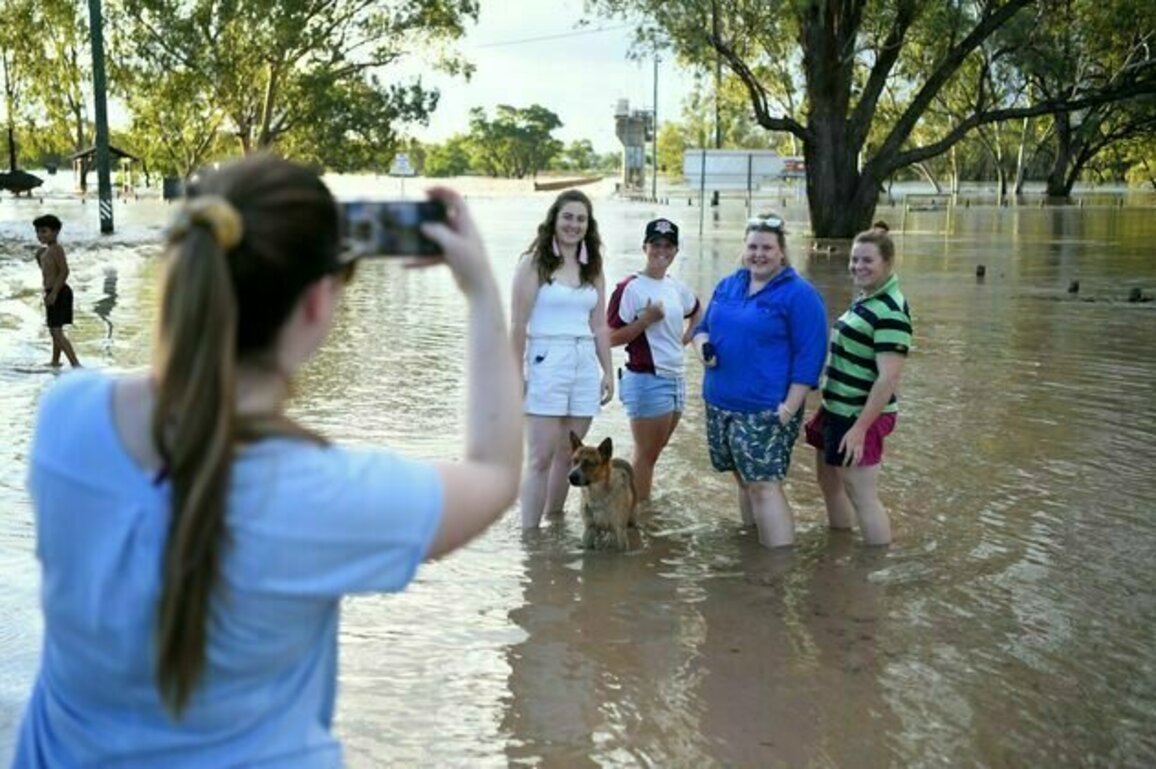 Disaster or digital spectacle? The dangers of using floods to create social media content