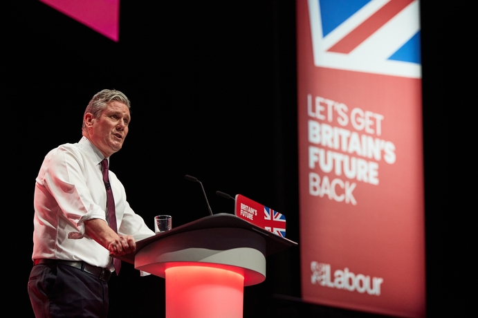 UK Prime Minister Keir Starmer speaking at the 2023 Labour Party Conference. Starmer promised support for UK industry but is it enough? 