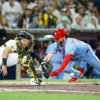 Cardinals storm back to end Padres' winning streak