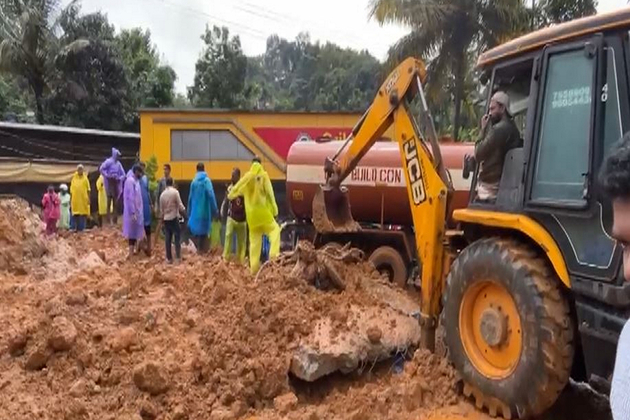 Wayanad landslide: Keralam CM Satheeshan directs ministers to oversee rescue operations