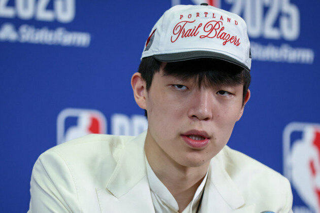 Yang Hansen goes to Portland with 16th pick in NBA Draft