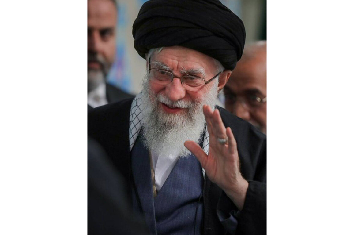 3 day farewell ceremony for late Ayatollah Khamenei to begin in Tehran tonight; Israel warns, "new leader will be target for elimination"
