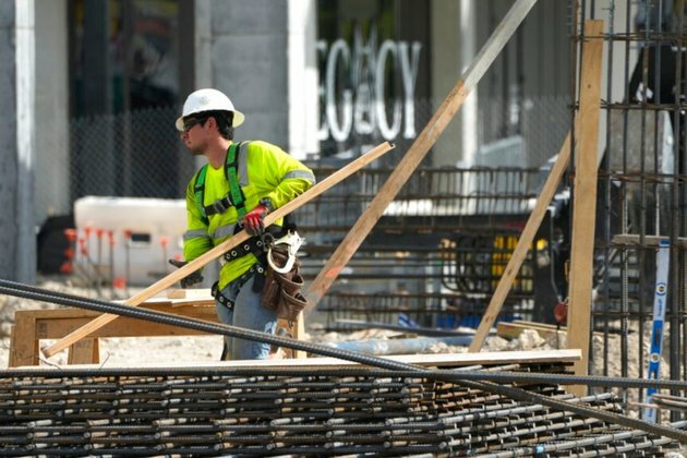 US Economy Showed Solid Growth at End of 2022