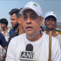 BJP MP Sambit Patra, actor Jaya Prada participates in cleanliness drive at Puri beach