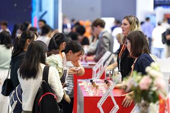 China's consumer spending grows at faster pace on policy support