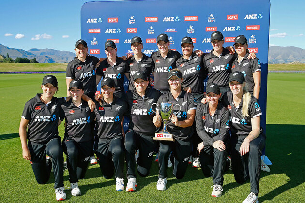 New Zealand beat South Africa by 66 runs, clinch ODI series 2-1