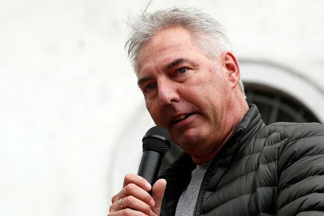 Dutch activist pushes ahead with Koran-defacing spree