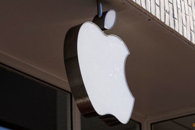 Apple rolls out devices with more powerful M5 chip