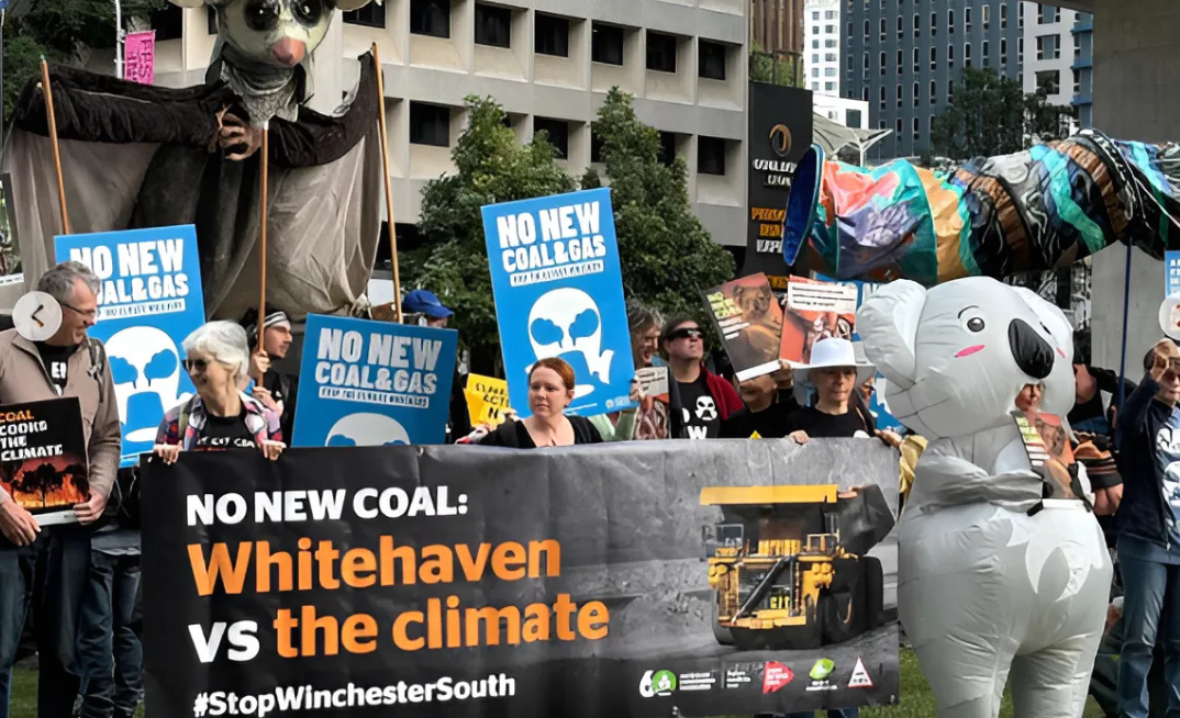 Protest to stop new coal project before the hearing this morning