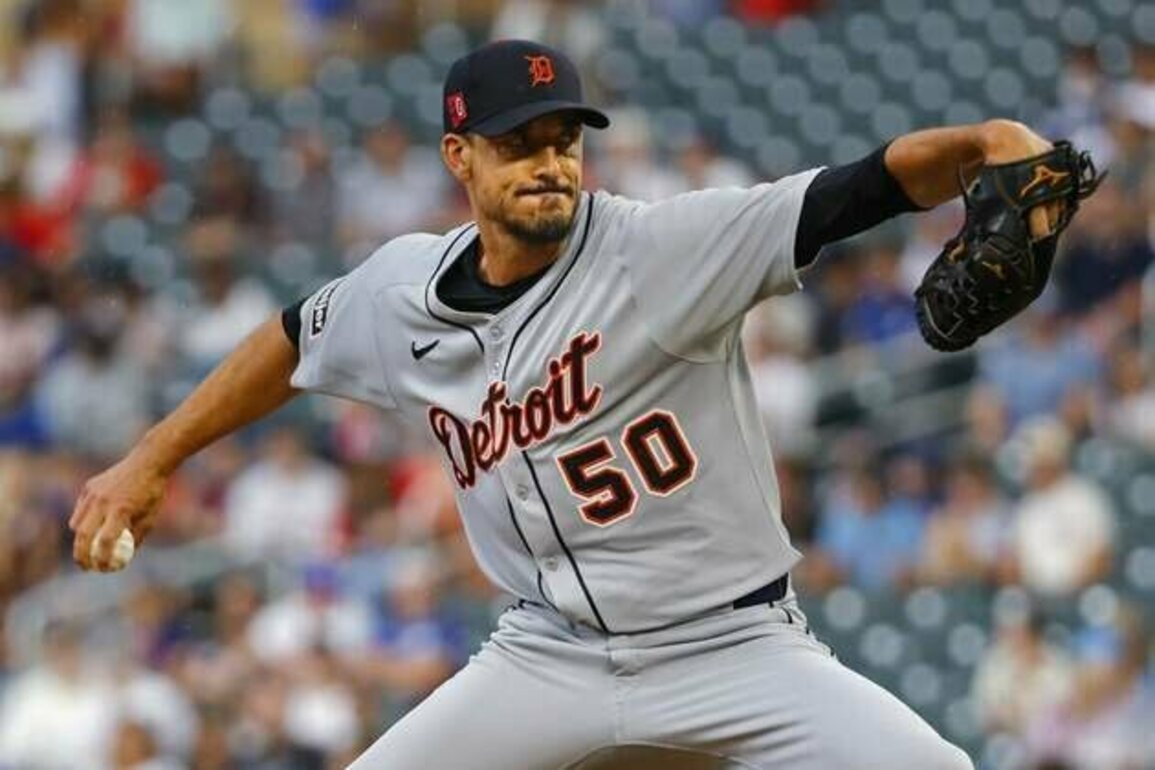 Tigers' age-defying Charlie Morton takes aim at Astros