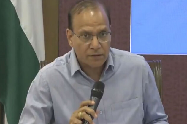 "2 LPG carrier vessels crossed Strait of Hormuz, expected to arrive at Kandla Port on May 16": Shipping Ministry
