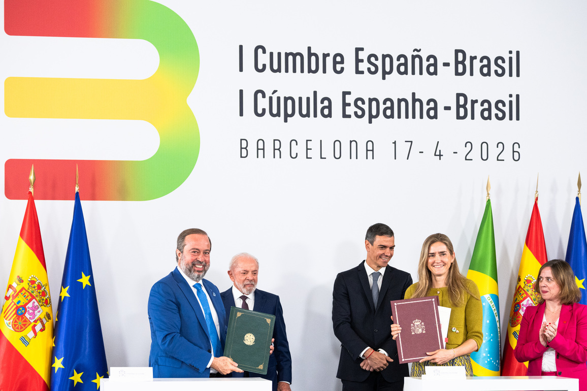 SPAIN-BARCELONA-BRAZIL-LULA-SUMMIT