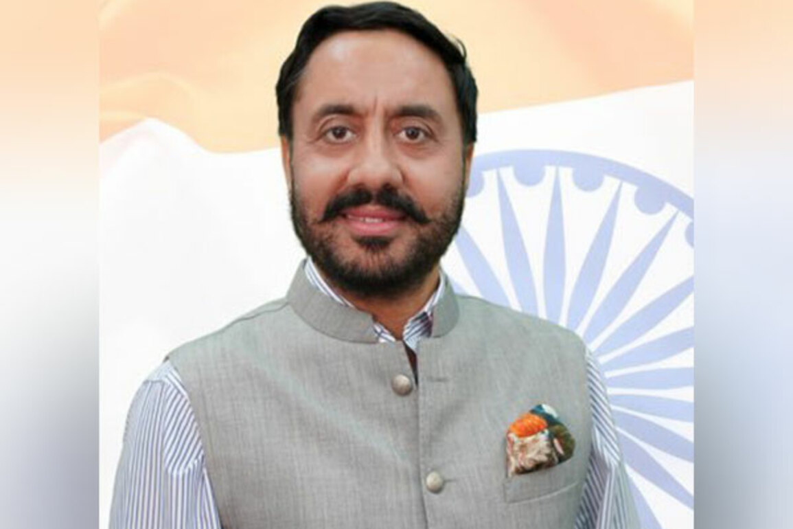 "New Zealand is putting lot of emphasis on this relationship": Former bureaucrat Bhav Dhillon on PM Luxon's visit to India