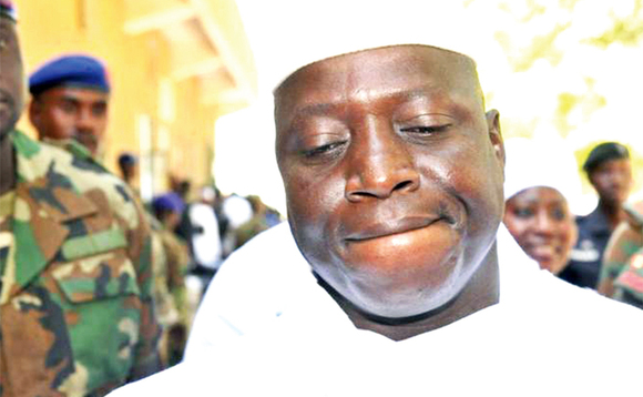 Yahya Jammeh nga bimusobedde Yahya Jammeh nga bimusobedde