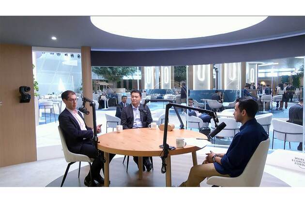 Nikhil Kamath Explores China's Housing Crisis, America's Debt and the Future of the Global Economy with Matthew Klein and Professor