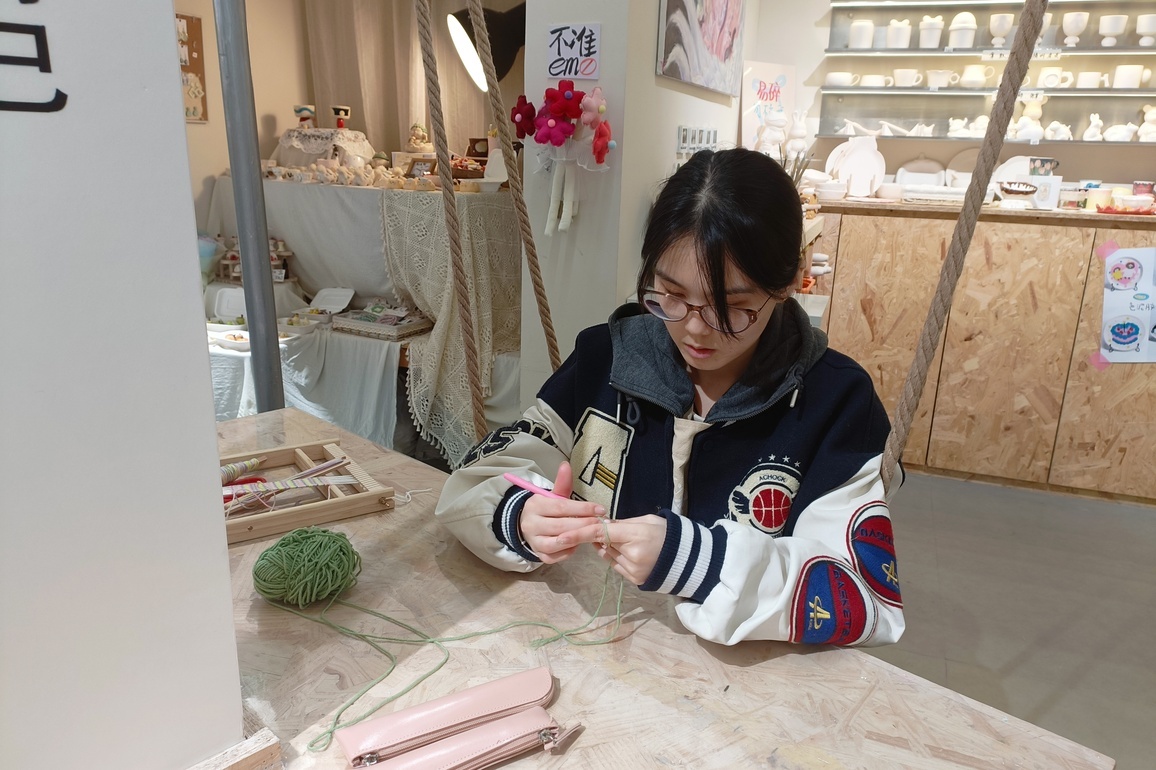 Handicraft experiences turn into new consumer scenes in China