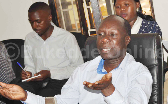 Tanga Odoi ng'ali mu lukung'aana lwa bannamawulire Tanga Odoi ng'ali mu lukung'aana lwa bannamawulire